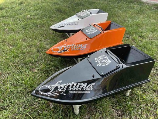 Кораблик Фортуна (27000 mAh) з ехолотом Toslon TF520 Черный