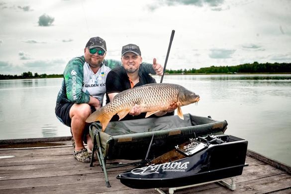 Кораблик Фортуна (27000 mAh) з ехолотом Toslon TF520 Черный