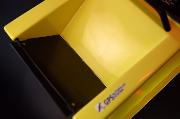 Кораблик для підгодовування Фортуна (27000 mAh) з ехолотом Toslon300 Жовтий
